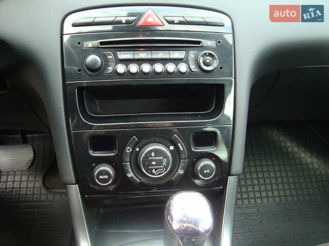 Білий Пежо 308, об'ємом двигуна 1.6 л та пробігом 148 тис. км за 7300 $, фото 12 на Automoto.ua