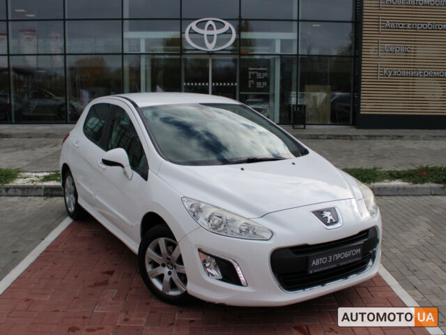 Белый Пежо 308, объемом двигателя 1.5 л и пробегом 174 тыс. км за 7300 $, фото 6 на Automoto.ua