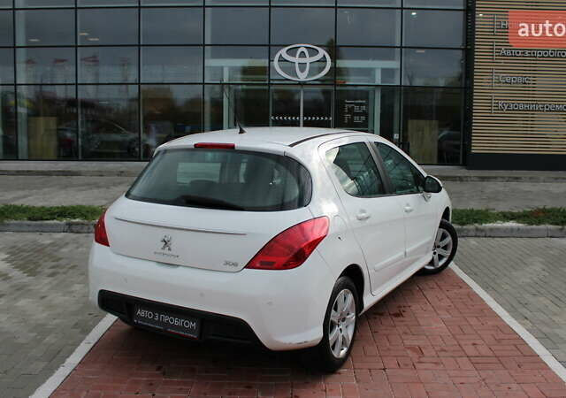 Белый Пежо 308, объемом двигателя 1.56 л и пробегом 173 тыс. км за 7300 $, фото 5 на Automoto.ua