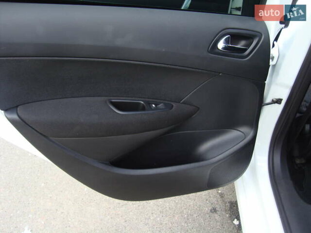 Білий Пежо 308, об'ємом двигуна 1.6 л та пробігом 148 тис. км за 7300 $, фото 26 на Automoto.ua