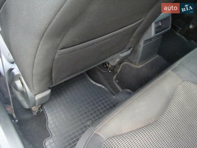 Білий Пежо 308, об'ємом двигуна 1.6 л та пробігом 148 тис. км за 7300 $, фото 24 на Automoto.ua