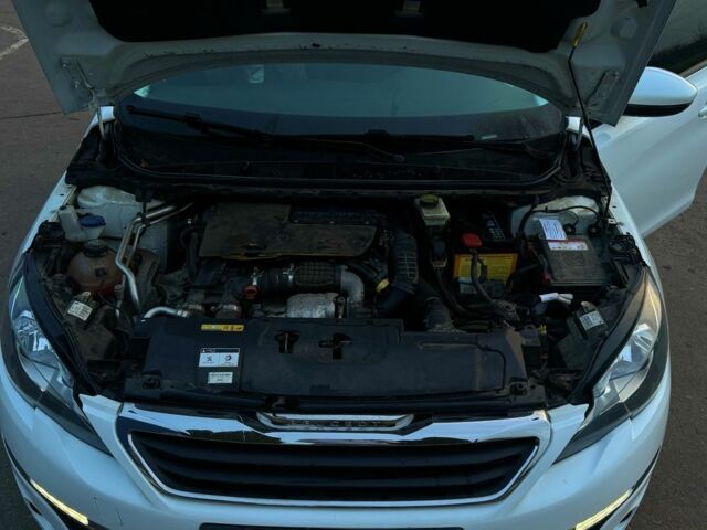 Білий Пежо 308, об'ємом двигуна 1.6 л та пробігом 173 тис. км за 10200 $, фото 14 на Automoto.ua