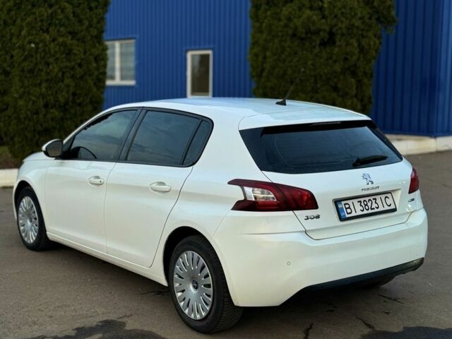 Білий Пежо 308, об'ємом двигуна 1.6 л та пробігом 173 тис. км за 10200 $, фото 3 на Automoto.ua