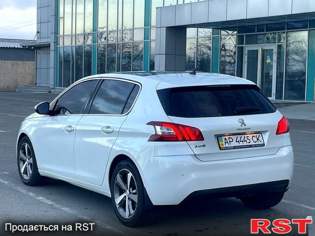 Белый Пежо 308, объемом двигателя 1.6 л и пробегом 108 тыс. км за 12800 $, фото 5 на Automoto.ua
