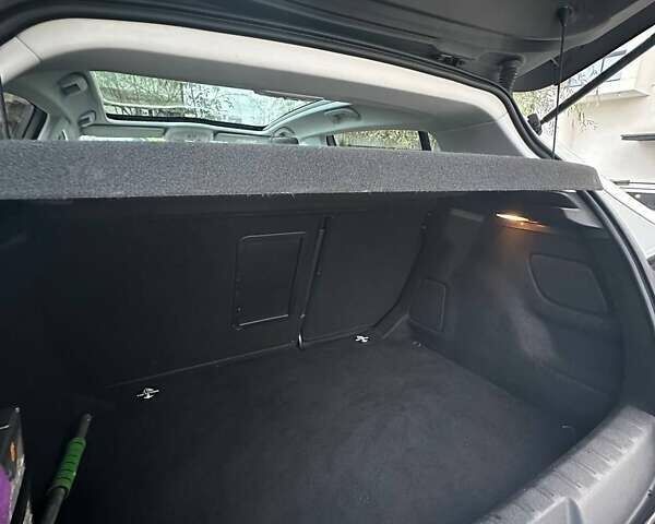 Белый Пежо 308, объемом двигателя 1.56 л и пробегом 93 тыс. км за 15800 $, фото 11 на Automoto.ua