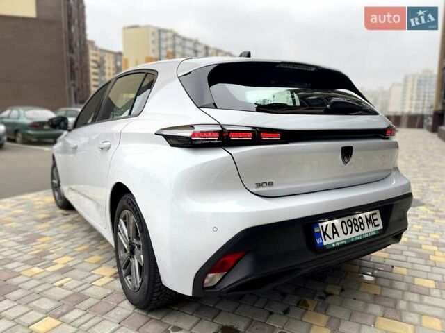 Белый Пежо 308, объемом двигателя 1.5 л и пробегом 8 тыс. км за 22000 $, фото 30 на Automoto.ua