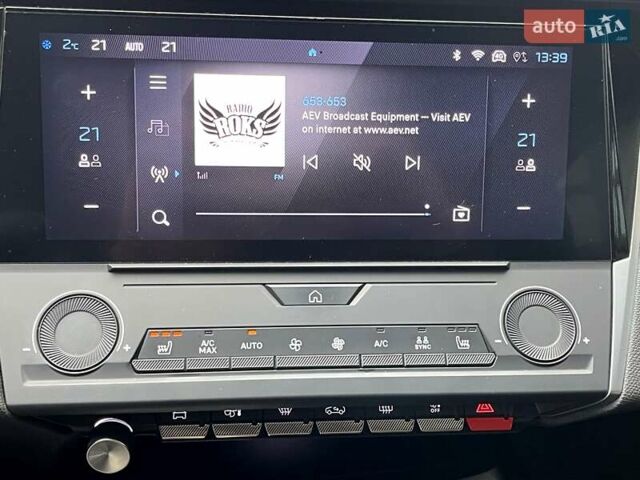 Белый Пежо 308, объемом двигателя 1.5 л и пробегом 8 тыс. км за 22000 $, фото 9 на Automoto.ua