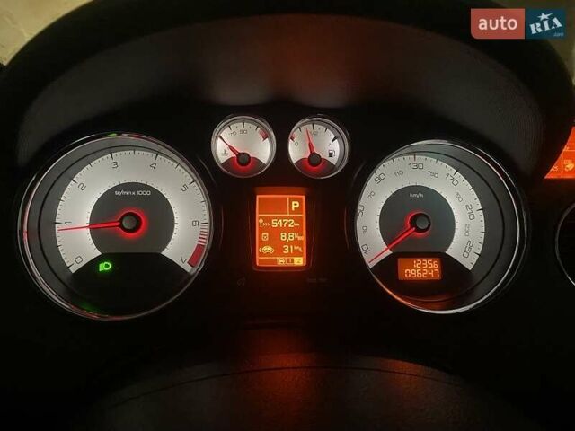 Білий Пежо 308, об'ємом двигуна 1.6 л та пробігом 96 тис. км за 10500 $, фото 5 на Automoto.ua