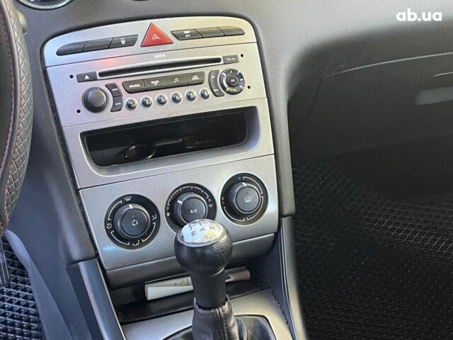 Білий Пежо 308, об'ємом двигуна 1.6 л та пробігом 280 тис. км за 4890 $, фото 26 на Automoto.ua