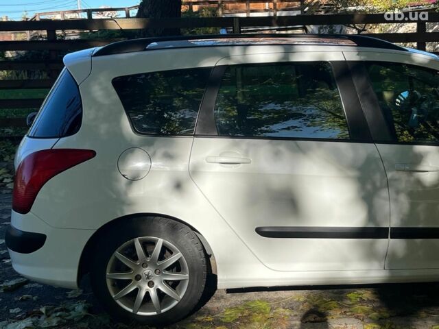 Білий Пежо 308, об'ємом двигуна 1.6 л та пробігом 280 тис. км за 4890 $, фото 12 на Automoto.ua