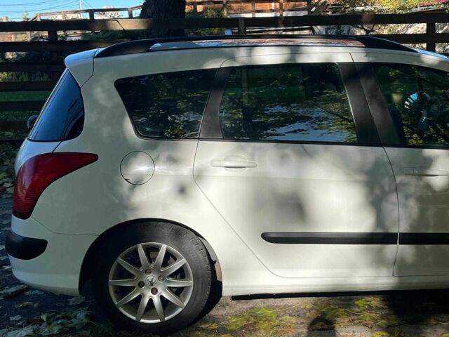 Белый Пежо 308, объемом двигателя 1.6 л и пробегом 280 тыс. км за 4890 $, фото 12 на Automoto.ua