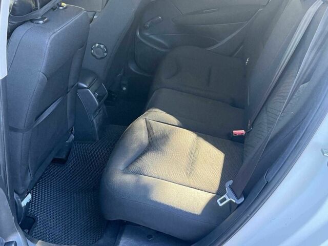 Белый Пежо 308, объемом двигателя 1.6 л и пробегом 280 тыс. км за 4890 $, фото 21 на Automoto.ua