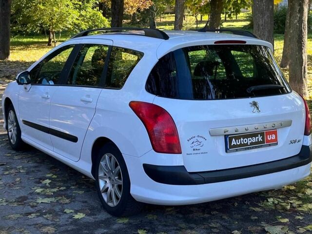 Белый Пежо 308, объемом двигателя 1.6 л и пробегом 280 тыс. км за 4890 $, фото 7 на Automoto.ua