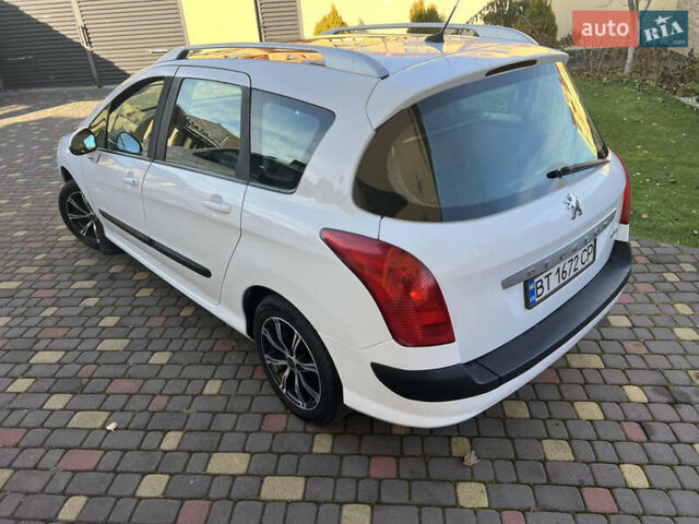 Білий Пежо 308, об'ємом двигуна 1.56 л та пробігом 321 тис. км за 4000 $, фото 24 на Automoto.ua