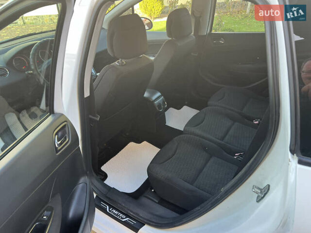 Білий Пежо 308, об'ємом двигуна 1.56 л та пробігом 321 тис. км за 4000 $, фото 46 на Automoto.ua