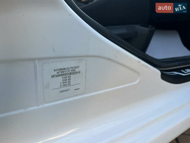Білий Пежо 308, об'ємом двигуна 1.56 л та пробігом 321 тис. км за 4000 $, фото 50 на Automoto.ua