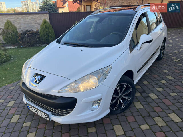 Білий Пежо 308, об'ємом двигуна 1.56 л та пробігом 321 тис. км за 4000 $, фото 12 на Automoto.ua