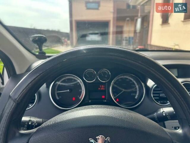 Білий Пежо 308, об'ємом двигуна 1.4 л та пробігом 141 тис. км за 5149 $, фото 21 на Automoto.ua