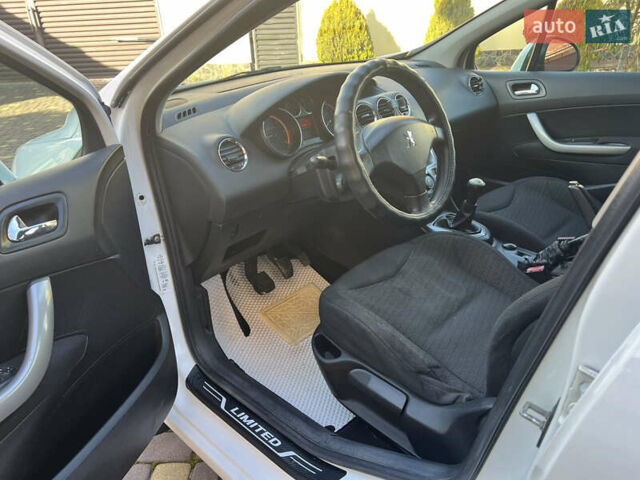 Білий Пежо 308, об'ємом двигуна 1.56 л та пробігом 321 тис. км за 4000 $, фото 40 на Automoto.ua