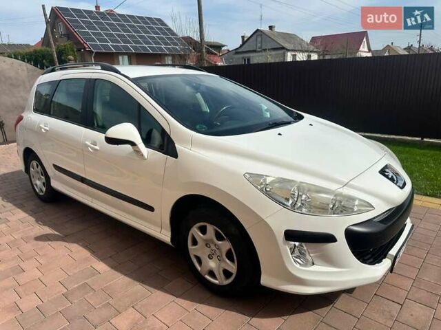 Білий Пежо 308, об'ємом двигуна 1.4 л та пробігом 141 тис. км за 5149 $, фото 3 на Automoto.ua