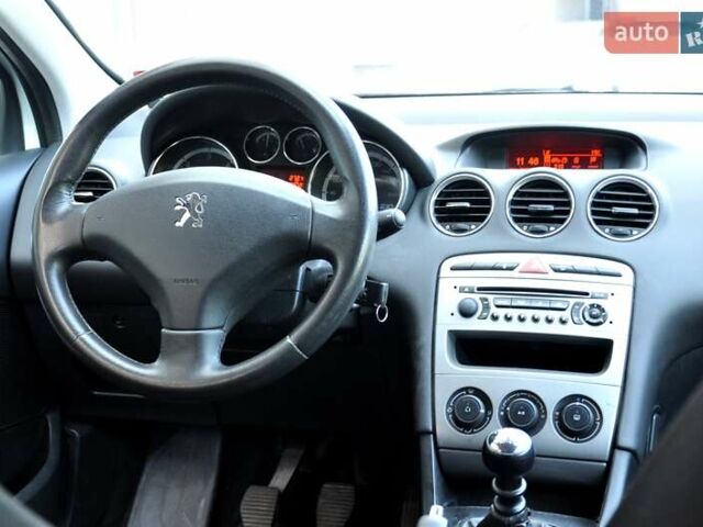 Белый Пежо 308, объемом двигателя 1.56 л и пробегом 239 тыс. км за 4999 $, фото 31 на Automoto.ua