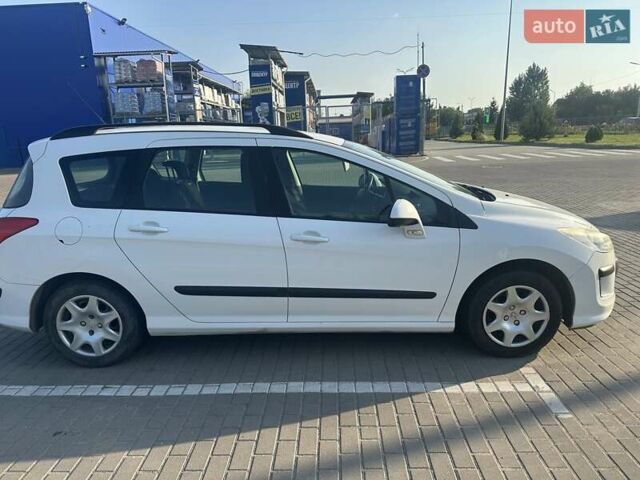 Белый Пежо 308, объемом двигателя 1.6 л и пробегом 230 тыс. км за 4800 $, фото 6 на Automoto.ua