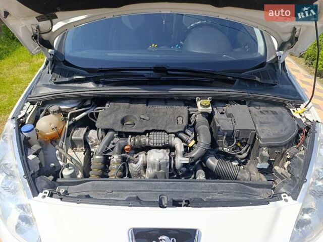 Білий Пежо 308, об'ємом двигуна 1.56 л та пробігом 247 тис. км за 6000 $, фото 13 на Automoto.ua