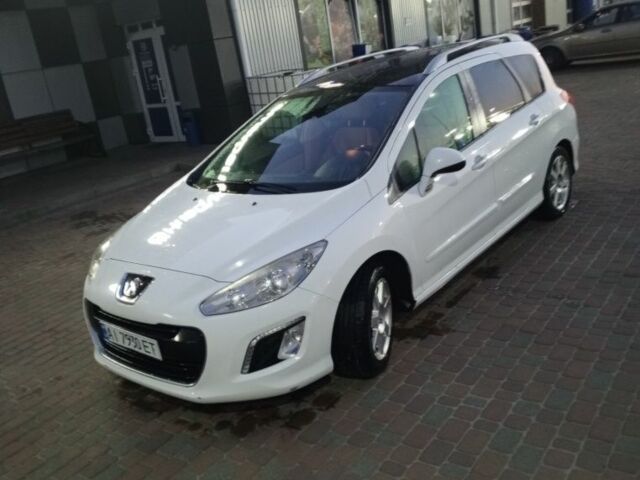 Білий Пежо 308, об'ємом двигуна 1.6 л та пробігом 400 тис. км за 5900 $, фото 3 на Automoto.ua