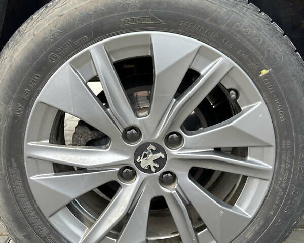 Белый Пежо 308, объемом двигателя 1.6 л и пробегом 243 тыс. км за 5400 $, фото 16 на Automoto.ua