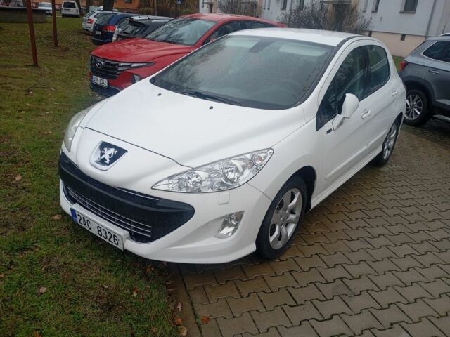 Белый Пежо 308, объемом двигателя 0 л и пробегом 66 тыс. км за 2546 $, фото 3 на Automoto.ua