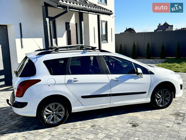 Белый Пежо 308, объемом двигателя 1.6 л и пробегом 220 тыс. км за 5500 $, фото 12 на Automoto.ua