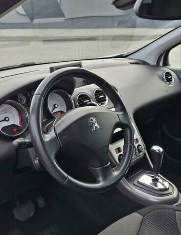 Білий Пежо 308, об'ємом двигуна 1.6 л та пробігом 246 тис. км за 6800 $, фото 26 на Automoto.ua