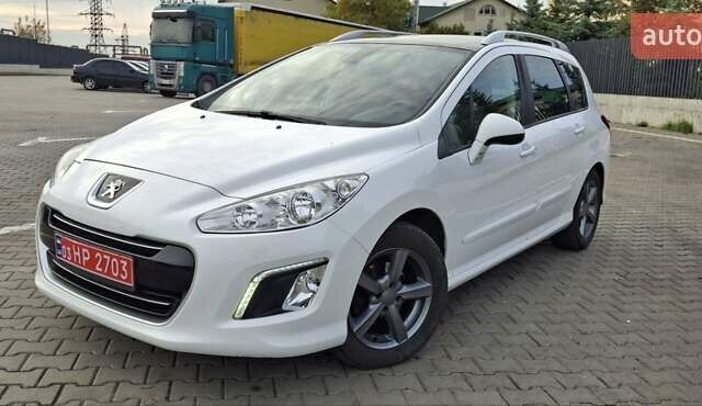 Білий Пежо 308, об'ємом двигуна 1.6 л та пробігом 246 тис. км за 6800 $, фото 9 на Automoto.ua