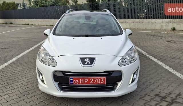 Білий Пежо 308, об'ємом двигуна 1.6 л та пробігом 246 тис. км за 6800 $, фото 6 на Automoto.ua