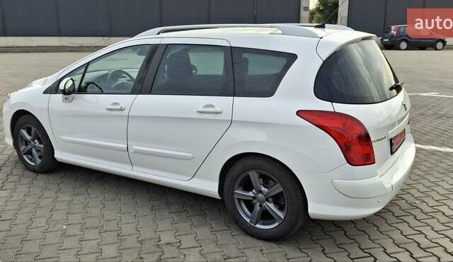 Білий Пежо 308, об'ємом двигуна 1.6 л та пробігом 246 тис. км за 6800 $, фото 8 на Automoto.ua