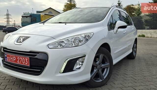 Білий Пежо 308, об'ємом двигуна 1.6 л та пробігом 246 тис. км за 6800 $, фото 3 на Automoto.ua