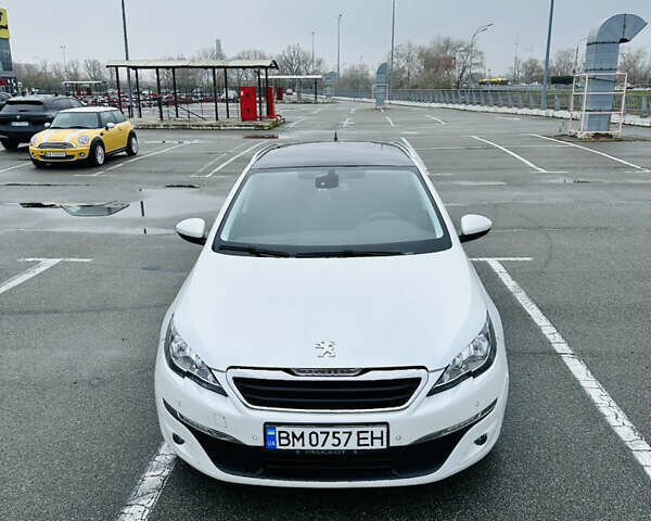 Белый Пежо 308, объемом двигателя 1.56 л и пробегом 250 тыс. км за 9200 $, фото 1 на Automoto.ua
