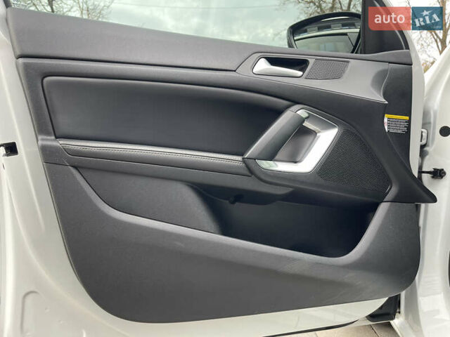 Білий Пежо 308, об'ємом двигуна 2 л та пробігом 234 тис. км за 11750 $, фото 44 на Automoto.ua