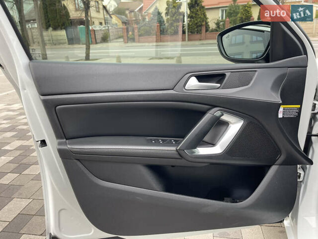 Белый Пежо 308, объемом двигателя 2 л и пробегом 234 тыс. км за 11750 $, фото 57 на Automoto.ua