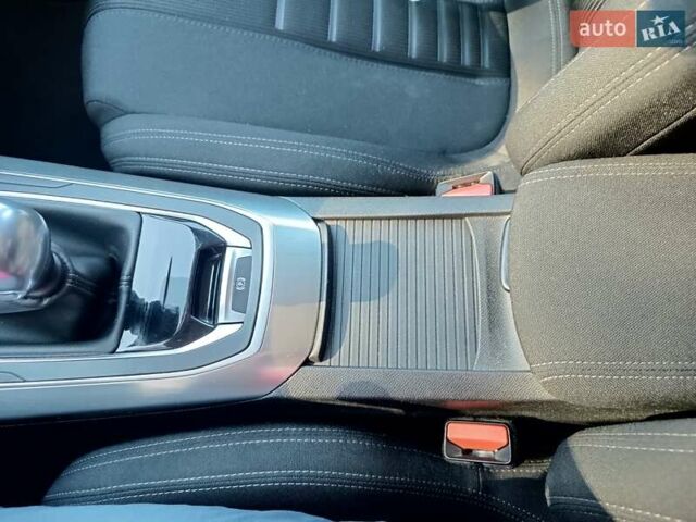 Білий Пежо 308, об'ємом двигуна 1.2 л та пробігом 226 тис. км за 9000 $, фото 35 на Automoto.ua