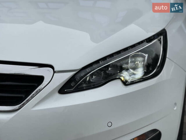 Білий Пежо 308, об'ємом двигуна 2 л та пробігом 234 тис. км за 11750 $, фото 29 на Automoto.ua
