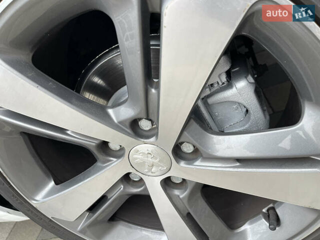 Білий Пежо 308, об'ємом двигуна 2 л та пробігом 234 тис. км за 11750 $, фото 36 на Automoto.ua