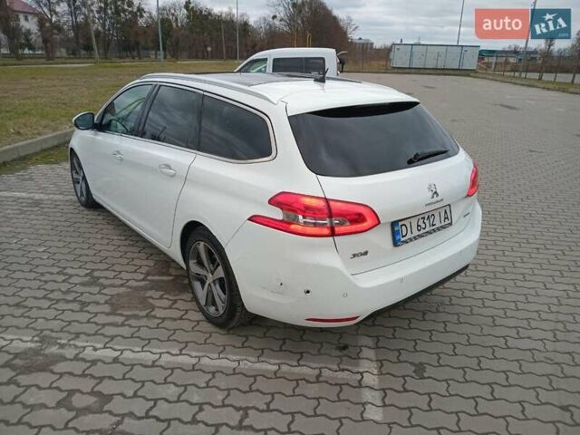Білий Пежо 308, об'ємом двигуна 2 л та пробігом 207 тис. км за 10499 $, фото 3 на Automoto.ua