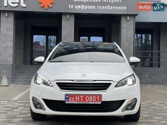 Белый Пежо 308, объемом двигателя 2 л и пробегом 234 тыс. км за 11750 $, фото 1 на Automoto.ua