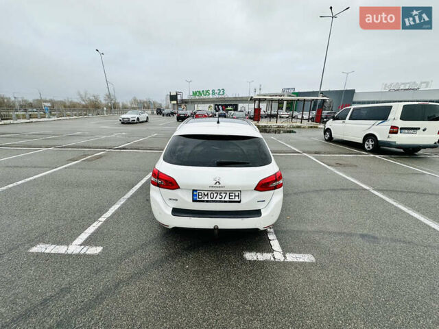 Белый Пежо 308, объемом двигателя 1.56 л и пробегом 250 тыс. км за 9200 $, фото 6 на Automoto.ua