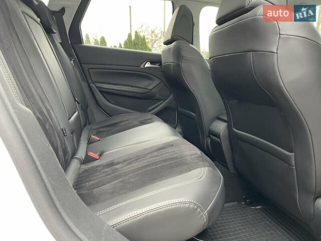 Білий Пежо 308, об'ємом двигуна 2 л та пробігом 234 тис. км за 11750 $, фото 64 на Automoto.ua