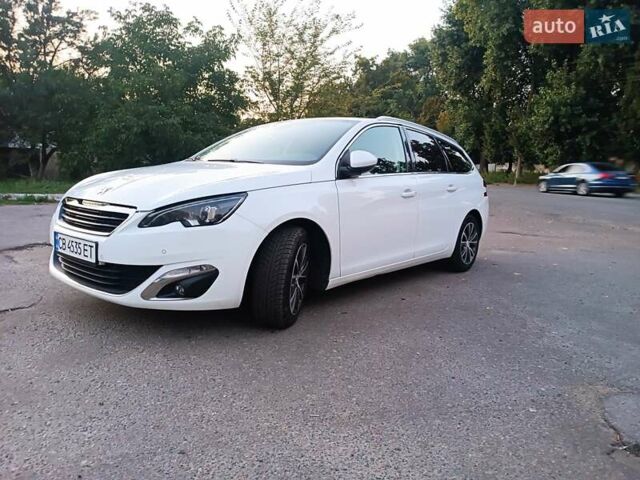 Білий Пежо 308, об'ємом двигуна 1.2 л та пробігом 226 тис. км за 9000 $, фото 10 на Automoto.ua