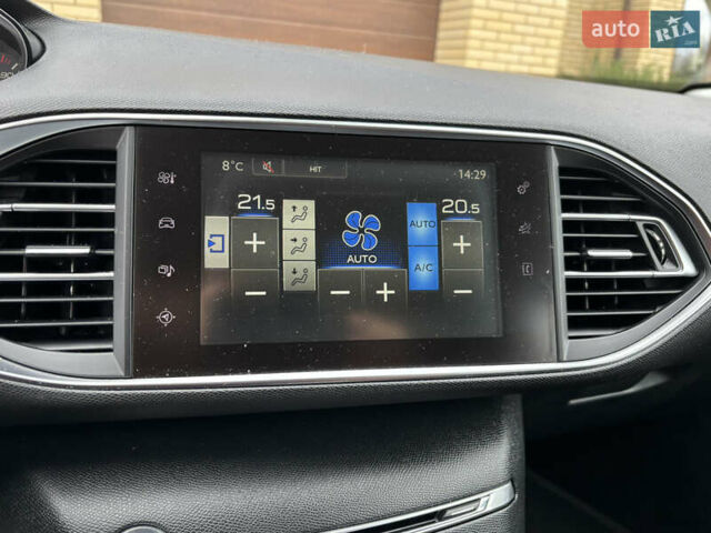 Пежо 308 2014 в Житомире на Automoto.ua Белый Пежо 308, объемом двигателя 1.56 л и пробегом 195 тыс. км за 9200 $, фото 28 на Automoto.ua