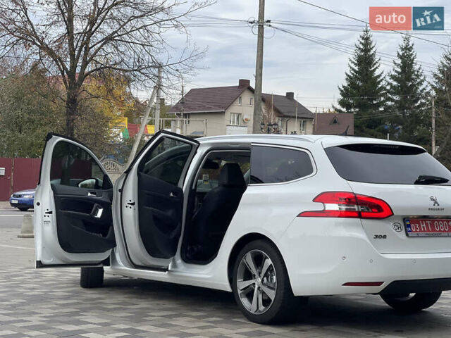 Белый Пежо 308, объемом двигателя 2 л и пробегом 234 тыс. км за 11750 $, фото 38 на Automoto.ua