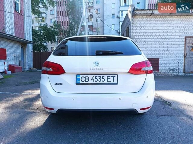 Білий Пежо 308, об'ємом двигуна 1.2 л та пробігом 226 тис. км за 9000 $, фото 17 на Automoto.ua